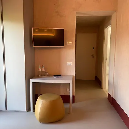 Labottega - 3* Marina di Pietrasanta