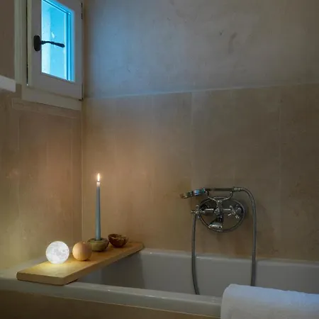 Labottega - בית הארחה